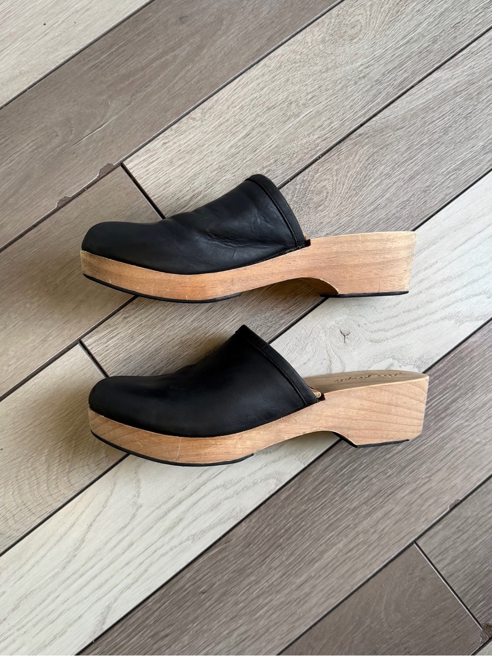 Free People Carver Soft Leather Wooden Clogs/Mules - Picture 8 of 12